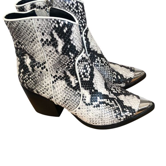 Steve Madden Leather Snakeskin Pointed Silver Toe Ankle Boots Block Heel Sz‎ 5.5 - Picture 1 of 8